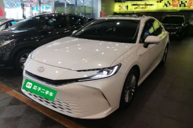 Used Toyota Camry 2024 Dual-Motor 2.0 HGVP Luxury Edition