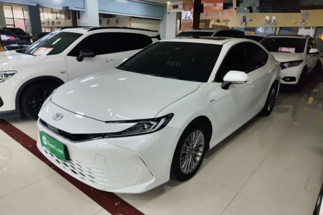 Used Toyota Camry 2024 Dual-Motor 2.0 HE Elite Edition