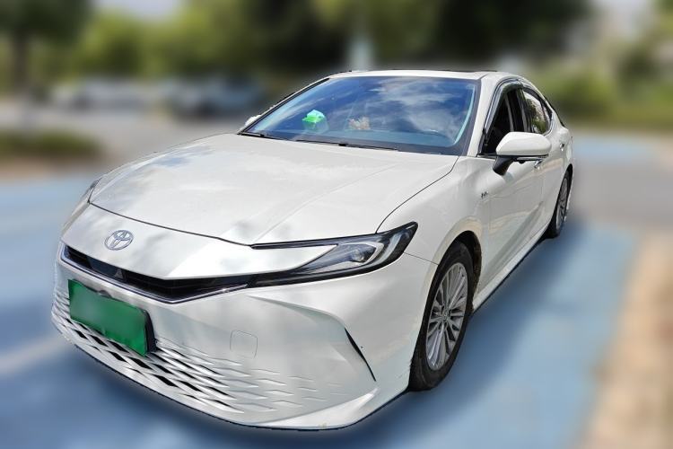 Used Toyota Camry 2024 Dual-Motor 2.0 HGVP Luxury Edition Guazi used car, China used car export, Used car for sale, Used cars, Cheapest cars for sale
