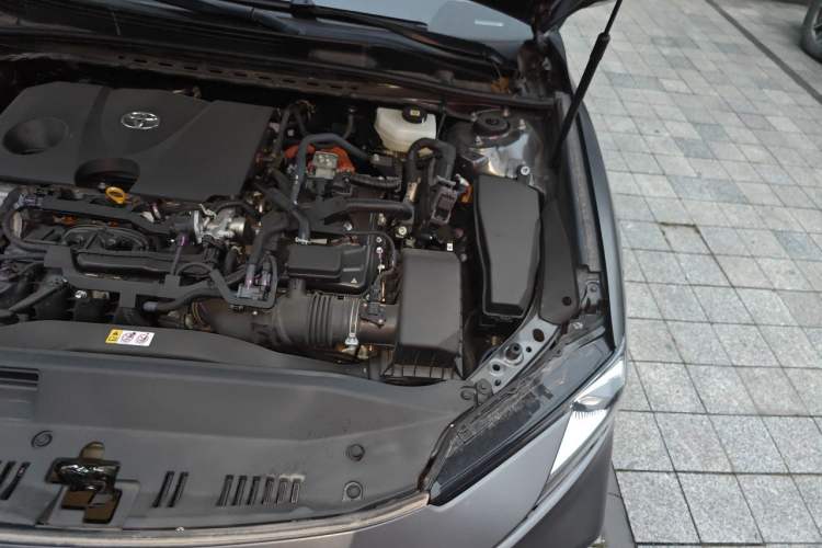 Used Toyota Camry 2025 Dual-Motor 2.0 HXS Glory Edition Engine Bay Left