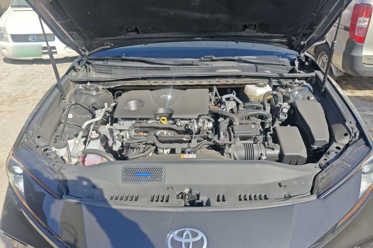 Used Toyota Camry 2025 Dual-Motor 2.0 HG Guanghui Edition Engine Bay