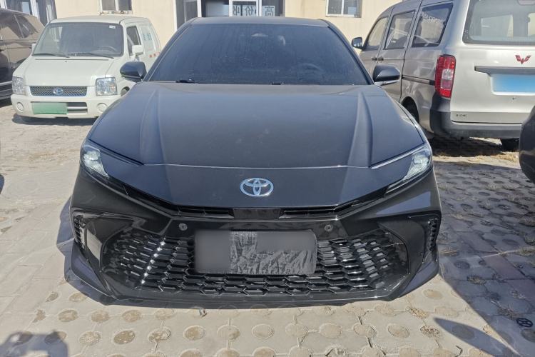 Used Toyota Camry 2025 Dual-Motor 2.0 HG Guanghui Edition Front