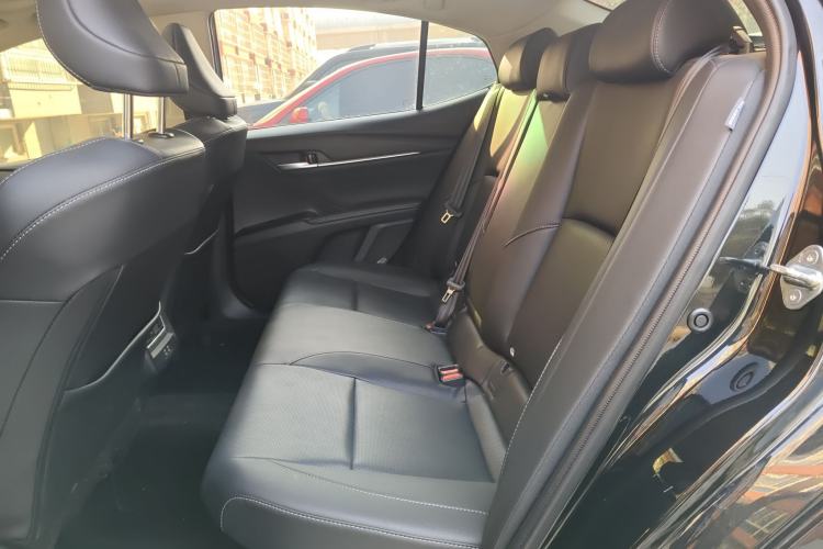 Used Toyota Camry 2025 Dual-Motor 2.0 HG Guanghui Edition Left Rear Seat