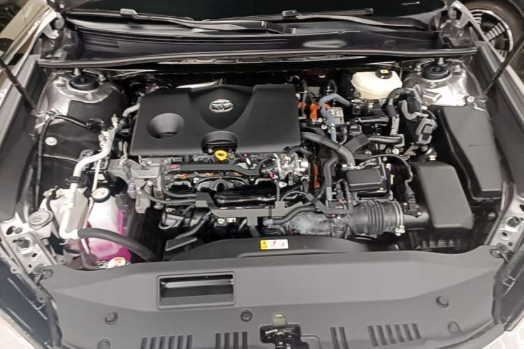 Used Toyota Camry 2025 Dual-Motor 2.0 HXS Glory Edition Engine Bay