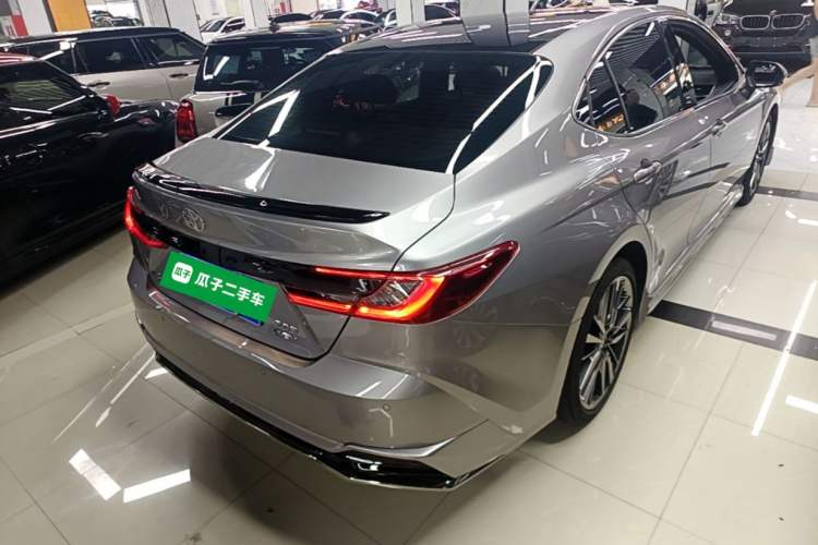Used Toyota Camry 2025 Dual-Motor 2.0 HXS Glory Edition Rear Right 45 Deg