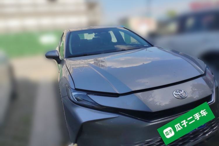 Used Toyota Camry 2025 Dual-Motor 2.0 HG Guanghui Edition Front Right 45 Deg