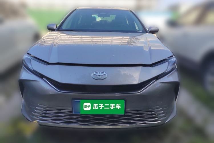 Used Toyota Camry 2025 Dual-Motor 2.0 HG Guanghui Edition Front