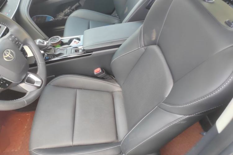 Used Toyota Camry 2025 Dual-Motor 2.0 HG Guanghui Edition Left Front Seat