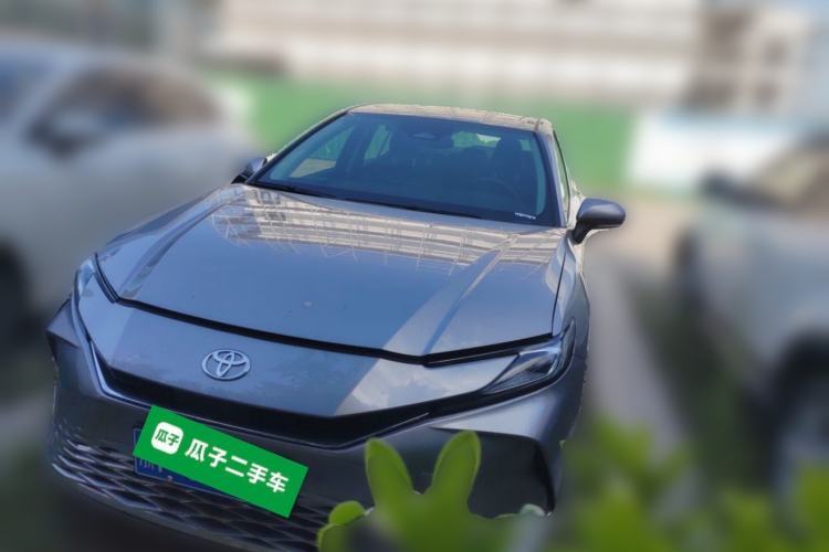 Used Toyota Camry 2025 Dual-Motor 2.0 HG Guanghui Edition Guazi used car, China used car export, Used car for sale, Used cars, Cheapest cars for sale