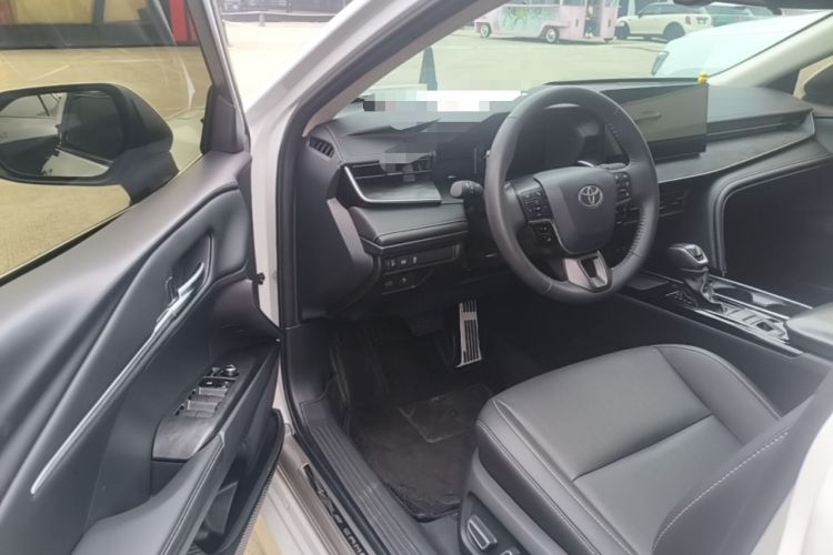Used Toyota Camry 2025 Dual-Motor 2.0 HG Guanghui Edition Driver Seat