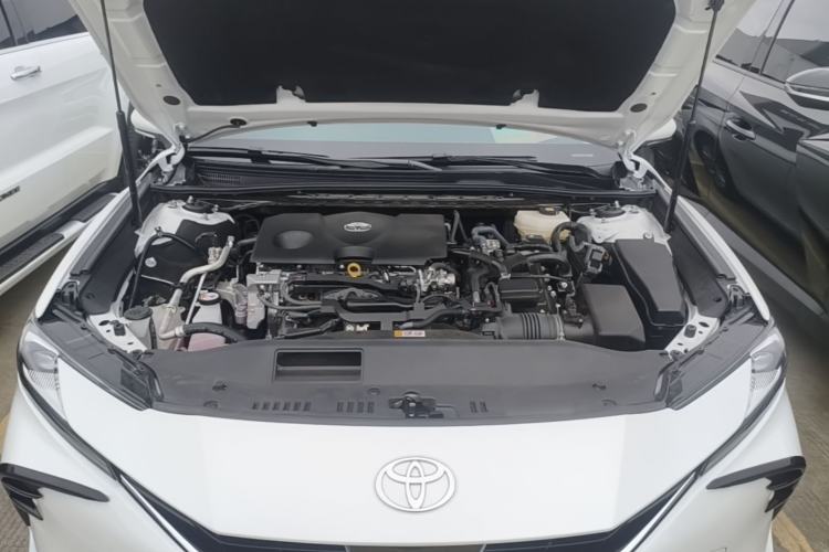 Used Toyota Camry 2025 Dual-Motor 2.0 HG Guanghui Edition Engine Bay