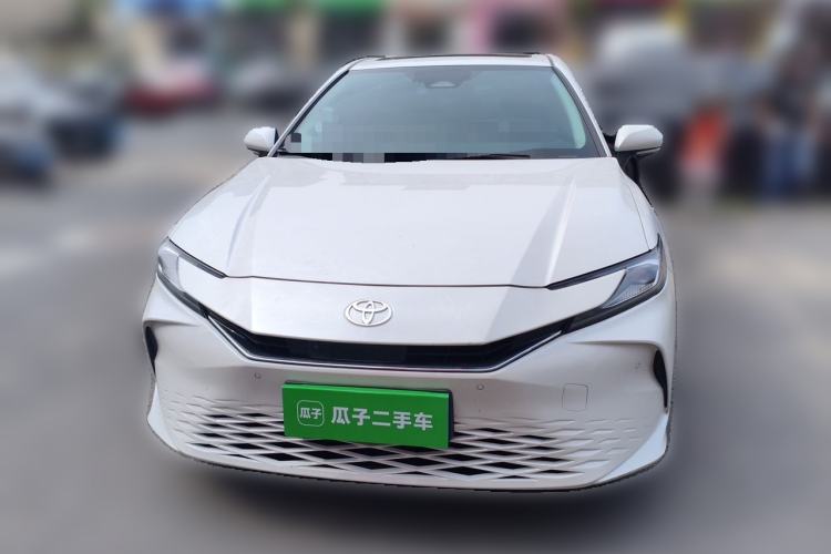 Used Toyota Camry 2025 Dual-Motor 2.0 HG Guanghui Edition Front