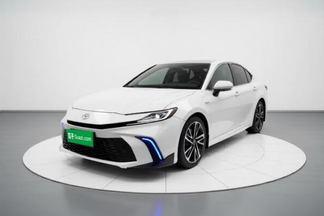 Toyota Camry 2025 Dual-Motor 2.0 HG Guanghui Edition usata