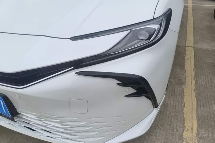 Used Toyota Camry 2025 Dual-Motor 2.0 HG Guanghui Edition Left Front Headlight