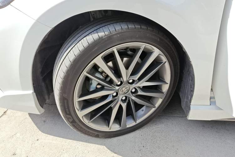 Used Toyota Camry 2025 Dual-Motor 2.5 HXS Sport Plus Smart Drive Edition Left Front Wheel Hub