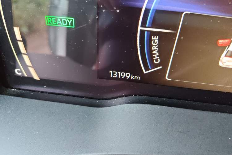 Used Toyota Camry 2025 Dual-Motor 2.0 HG Guanghui Edition Odometer Close Up