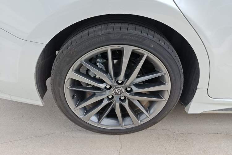 Used Toyota Camry 2025 Dual-Motor 2.5 HXS Sport Plus Smart Drive Edition Right Rear Wheel Hub