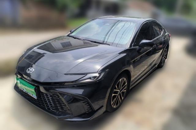 Used Toyota Camry 2026 Model Dual-Engine 2.0HSE Sport Lite Edition
