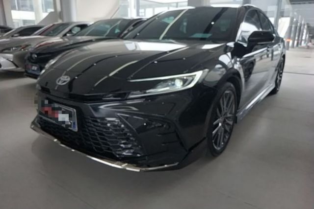 Used Toyota Camry 2026 Model Dual-Engine 2.0HXS Sport Plus Edition