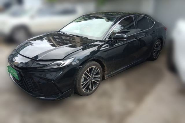 Ojetý Toyota Camry 2026 Model Dual-Engine 2.0HSE Sport Lite Edition