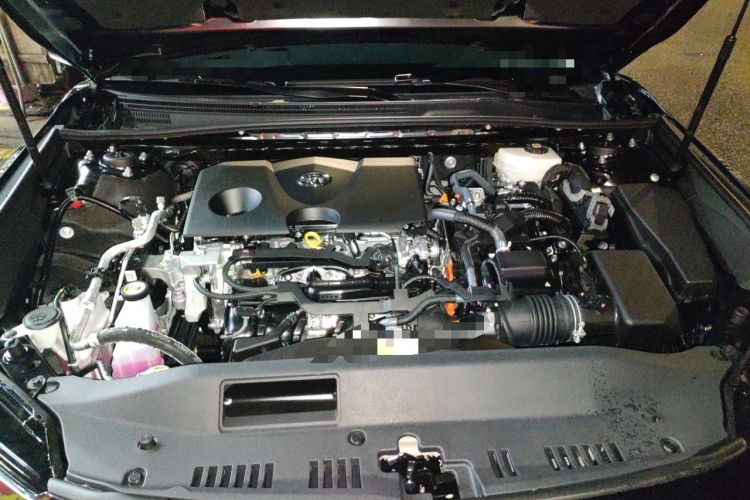 Used Toyota Camry 2026 Model Dual-Engine 2.0HSE Sport Lite Edition Engine Bay