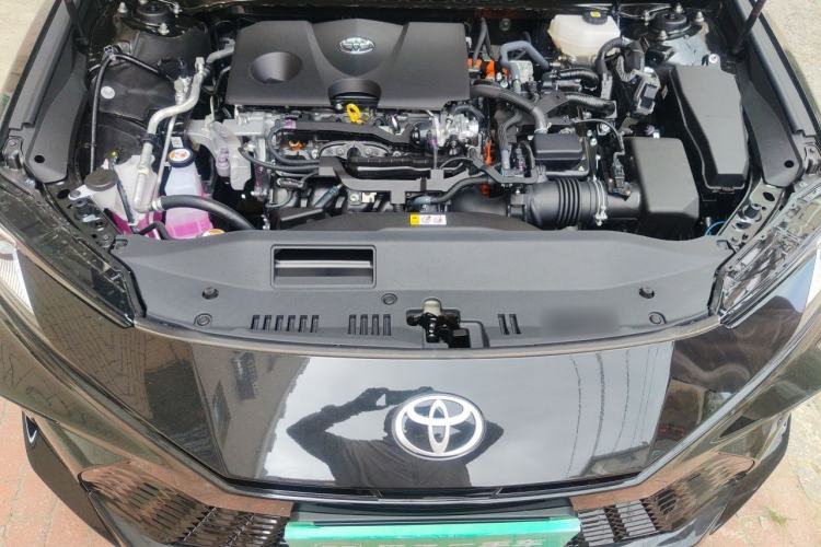 Used Toyota Camry 2026 Model Dual-Engine 2.0HSE Sport Lite Edition Engine Bay