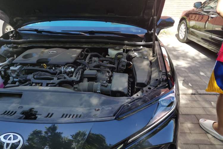 Used Toyota Camry 2026 Model Dual-Engine 2.0HGVP Luxury Edition Engine Bay Left