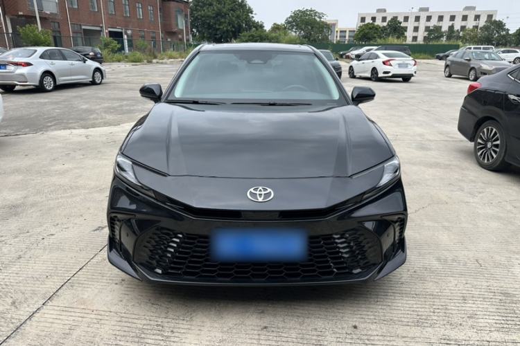 Used Toyota Camry 2026 Model Dual-Engine 2.0HSE Sport Lite Edition Exterior 1