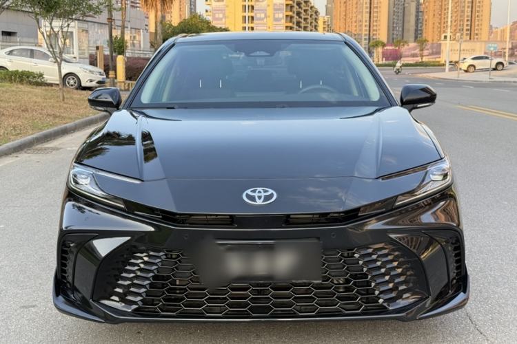 Used Toyota Camry 2026 Model Dual-Engine 2.0HSE Sport Lite Edition Exterior 1