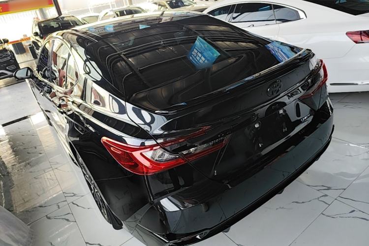 Used Toyota Camry 2026 Model Dual-Engine 2.0HSE Sport Lite Edition Exterior 2
