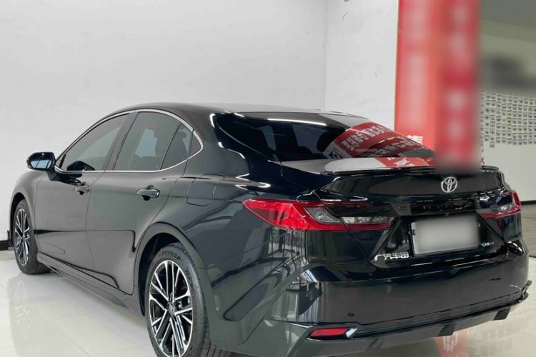 Used Toyota Camry 2026 Model Dual-Engine 2.0HSE Sport Lite Edition Exterior 3