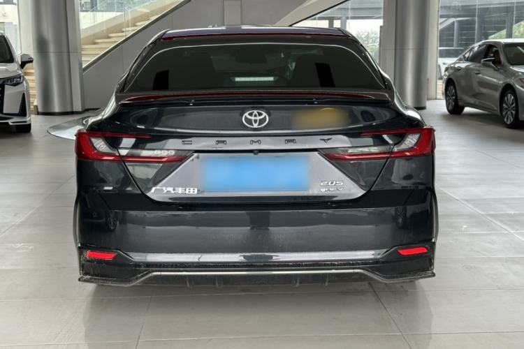 Used Toyota Camry 2026 Model Dual-Engine 2.0HXS Sport Plus Edition Exterior 4