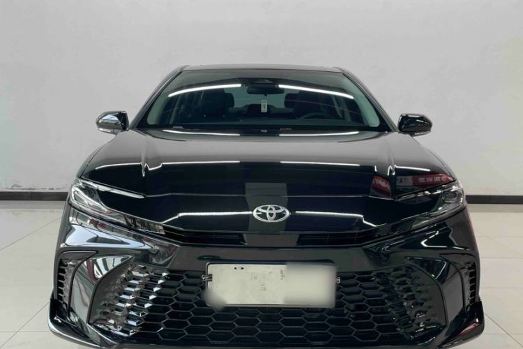 Used Toyota Camry 2026 Model Dual-Engine 2.0HSE Sport Lite Edition Exterior 6