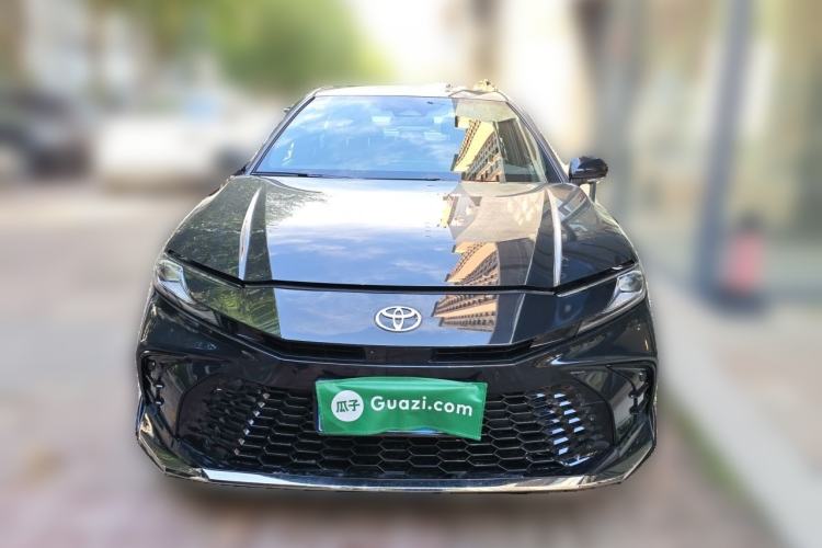 Used Toyota Camry 2026 Model Dual-Engine 2.0HXS Sport Plus Edition Front