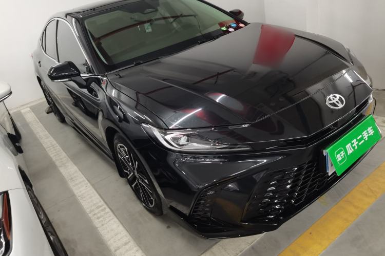 Used Toyota Camry 2026 Model Dual-Engine 2.0HSE Sport Lite Edition Front Right 45 Deg
