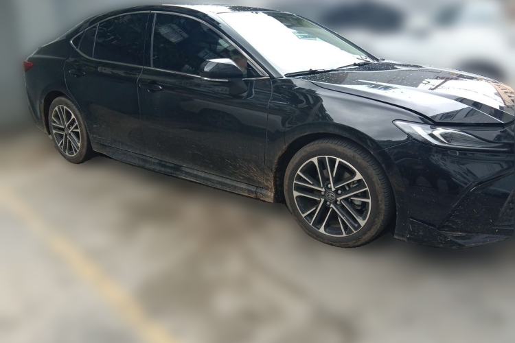 Used Toyota Camry 2026 Model Dual-Engine 2.0HSE Sport Lite Edition Front Right 45 Deg