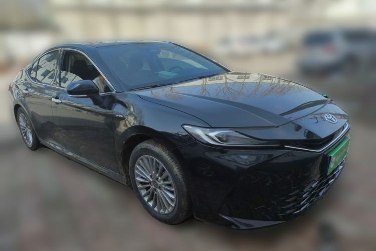Used Toyota Camry 2026 Model Dual-Engine 2.0HGVP Luxury Edition Front Right 45 Deg