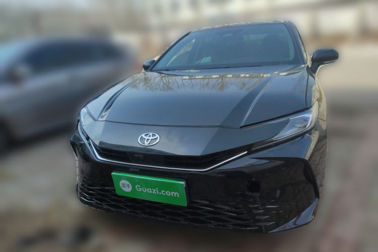 Used Toyota Camry 2026 Model Dual-Engine 2.0HGVP Luxury Edition Front