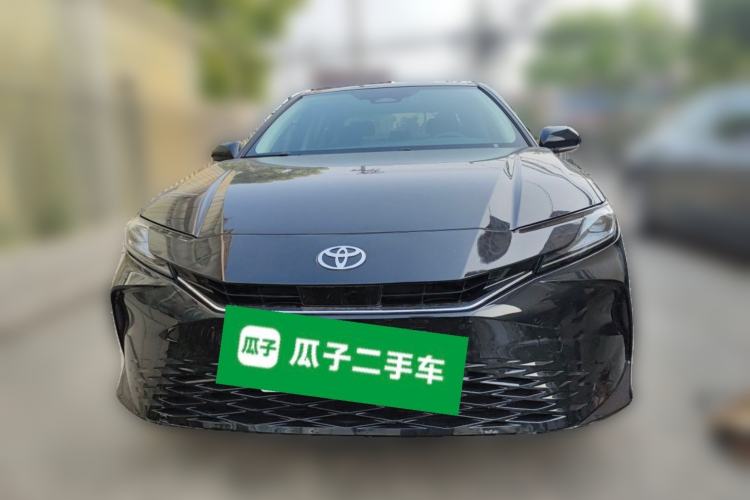 Used Toyota Camry 2026 Model Dual-Engine 2.0HGVP Luxury Edition Front