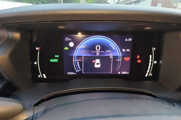Used Toyota Camry 2026 Model Dual-Engine 2.0HSE Sport Lite Edition Instrument Cluster