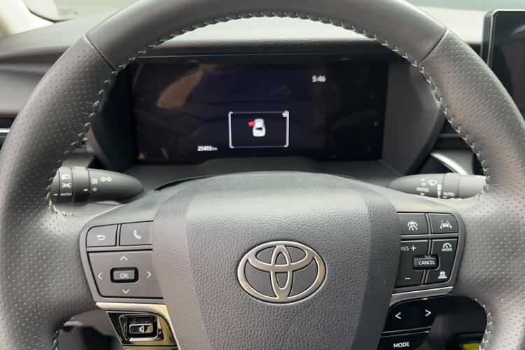 Used Toyota Camry 2026 Model Dual-Engine 2.0HSE Sport Lite Edition Instrument Cluster