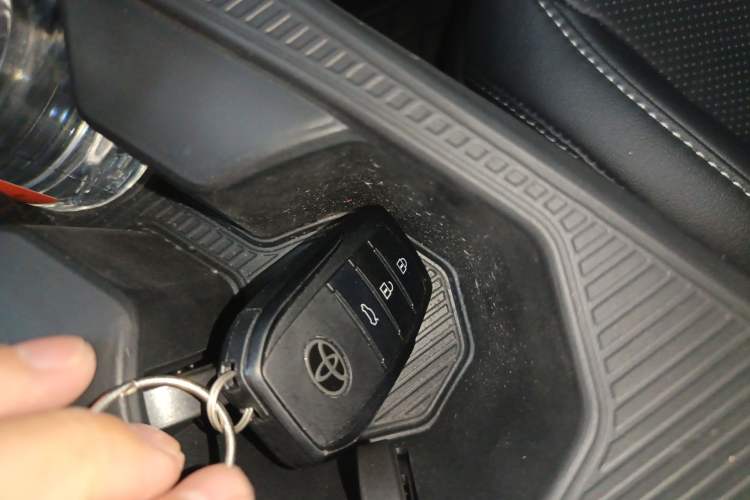 Used Toyota Camry 2026 Model 2.0GVP Luxury Edition Interior 1