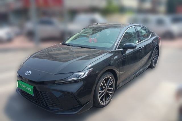 Used Toyota Camry 2026 Model Dual-Engine 2.0HSE Sport Lite Edition