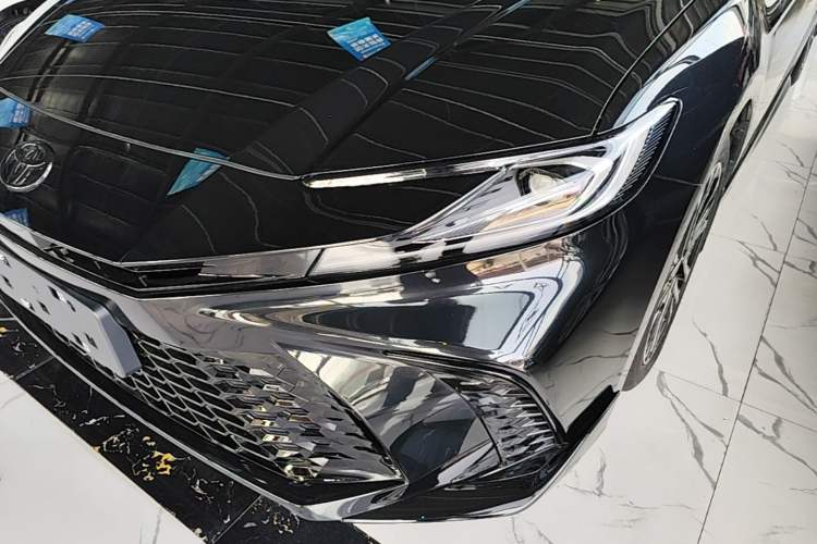 Used Toyota Camry 2026 Model Dual-Engine 2.0HSE Sport Lite Edition Left Front Headlight