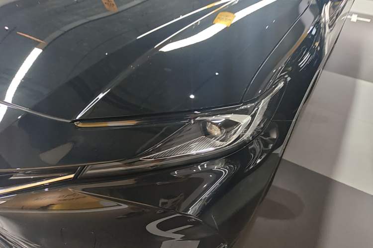 Used Toyota Camry 2026 Model 2.0GVP Luxury Edition Left Front Headlight