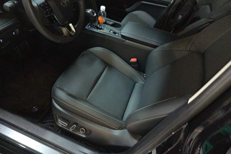 Used Toyota Camry 2026 Model 2.0GVP Luxury Edition Left Front Seat