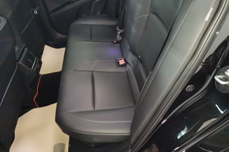 Used Toyota Camry 2026 Model Dual-Engine 2.0HSE Sport Lite Edition Left Rear Seat