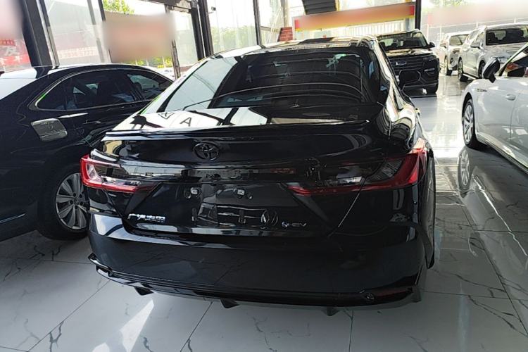 Used Toyota Camry 2026 Model Dual-Engine 2.0HSE Sport Lite Edition Rear