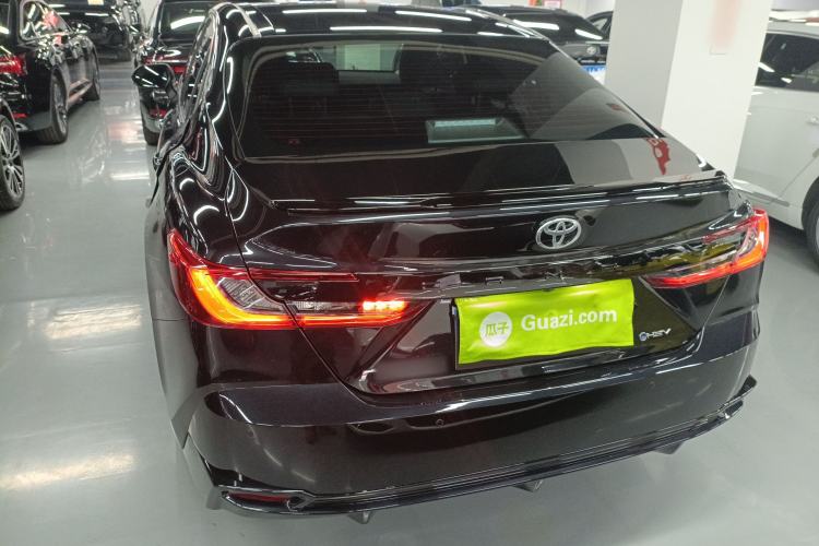 Used Toyota Camry 2026 Model Dual-Engine 2.0HSE Sport Lite Edition Rear