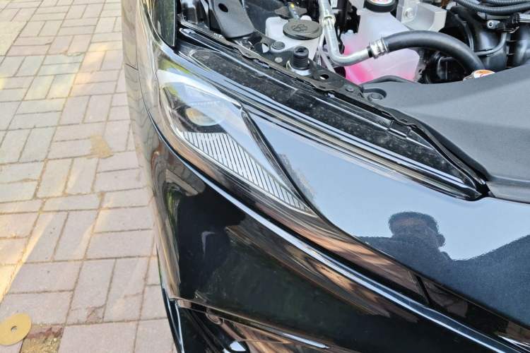 Used Toyota Camry 2026 Model Dual-Engine 2.0HXS Sport Plus Edition Right Front Headlight